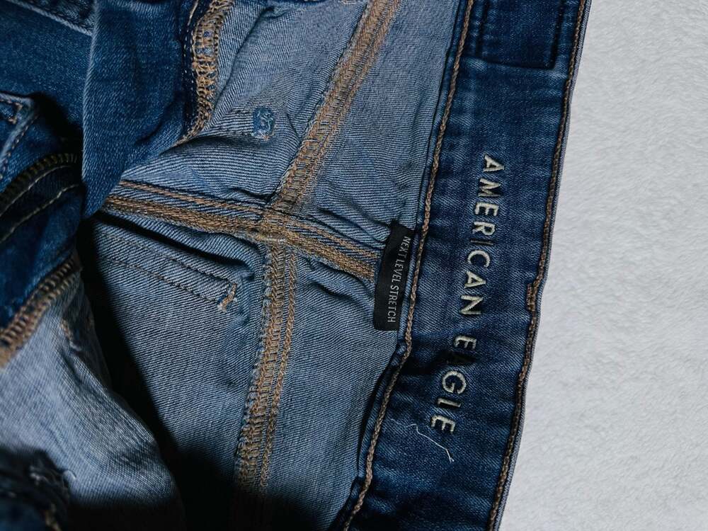 American Eagle Next Level Stretch Flare Jeans 0 - Picture 2 of 4